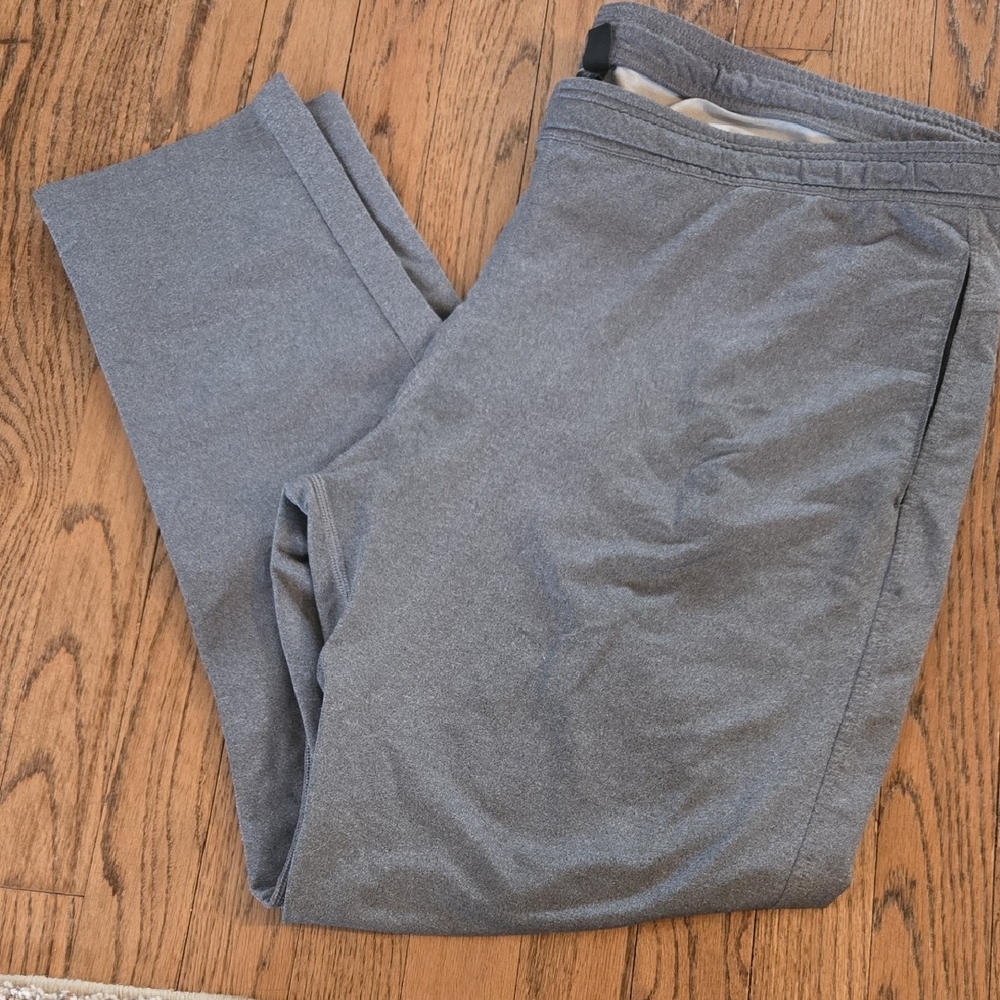 Zella Men's Charcoal Joggers